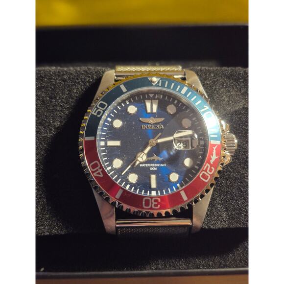 Invicta Pro Diver Curve Men's Watch Retail $249 - Picture 2 of 3